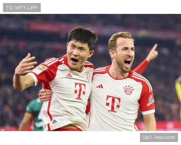 拜仁慕尼黑强势晋级欧冠八强 展现豪门风采