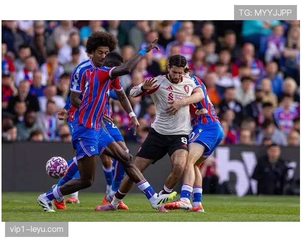 英超焦点战：水晶宫主场迎战利物浦，双方激争夺取关键积分