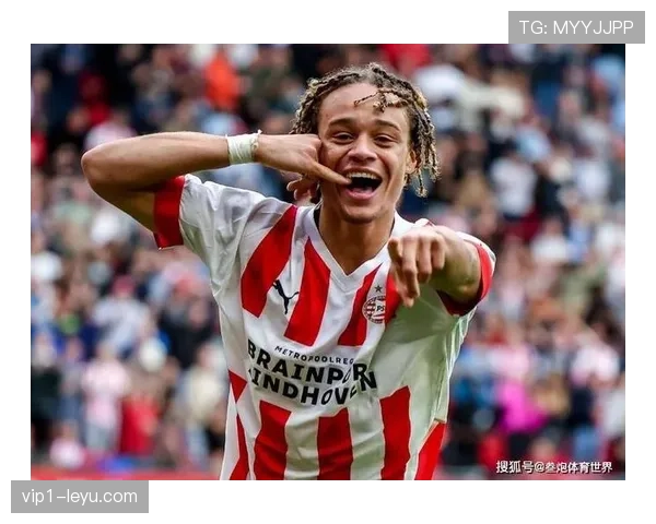 哈维·西蒙斯埃因霍温闪耀登场,开启职业生涯新篇章 哈维·西蒙斯埃因霍温闪耀登场,开启职业生涯新篇章