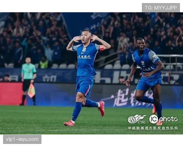 吴曦关键发挥助申花状态回暖，球队奋起争胜