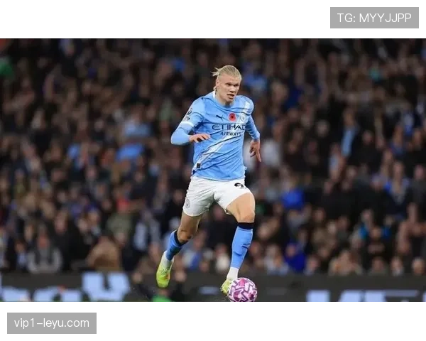 哈兰德英超首秀大放异彩，攻入一球并送出助攻