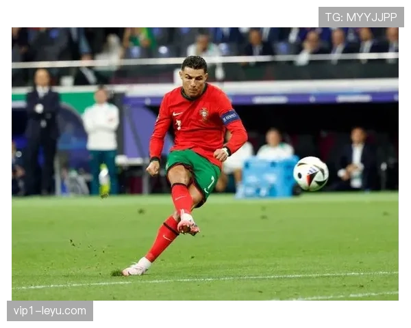 莱奥高效进攻再显神威，助球队斩获关键胜利