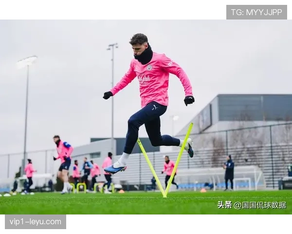 马奎尔状态回暖助力英超球队重塑形象，重振足球影响力