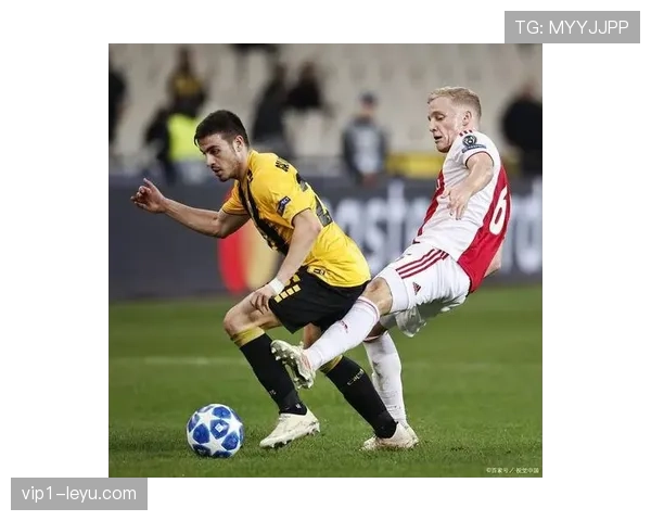 阿贾克斯青训再显奇迹，年轻天才状态回暖，未来值得关注